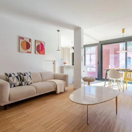 Stylish Open-plan Flat With Swimming Pool By Hostwise * Porto
