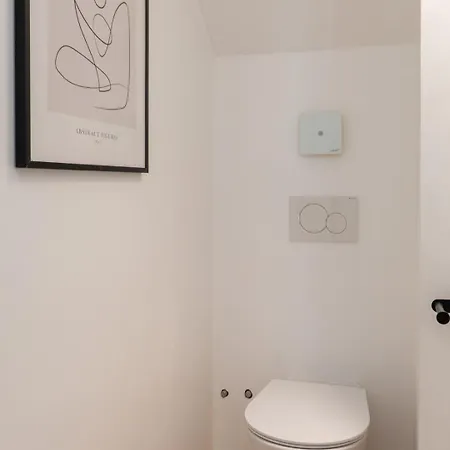 Apartment Stylish Open-plan Flat With Swimming Pool By Hostwise Porto