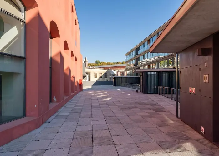 Stylish Open-plan Flat With Swimming Pool By Hostwise Apartmán *