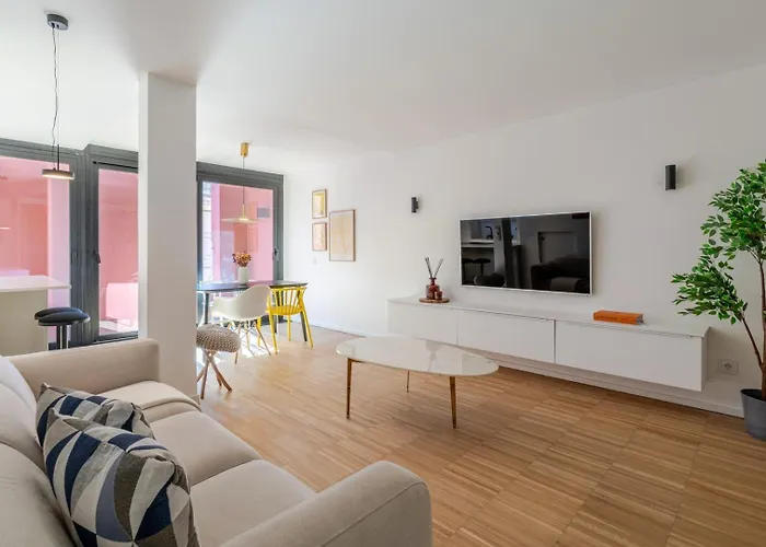 Stylish Open-plan Flat With Swimming Pool By Hostwise Apartament Porto