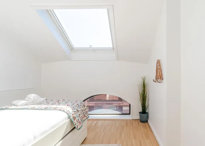 Stylish Open-plan Flat With Swimming Pool By Hostwise Apartament Porto